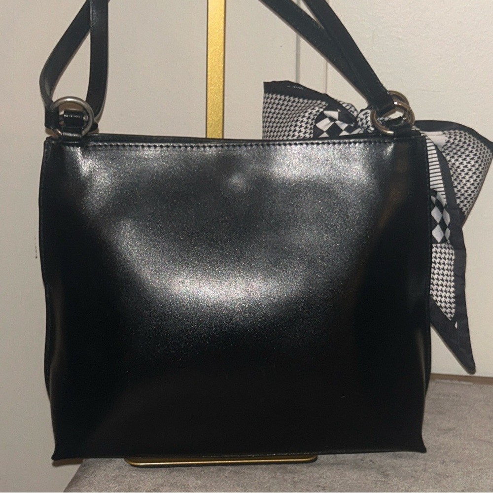 Furla Vintage Black Leather Bag - Picture 16 of 16